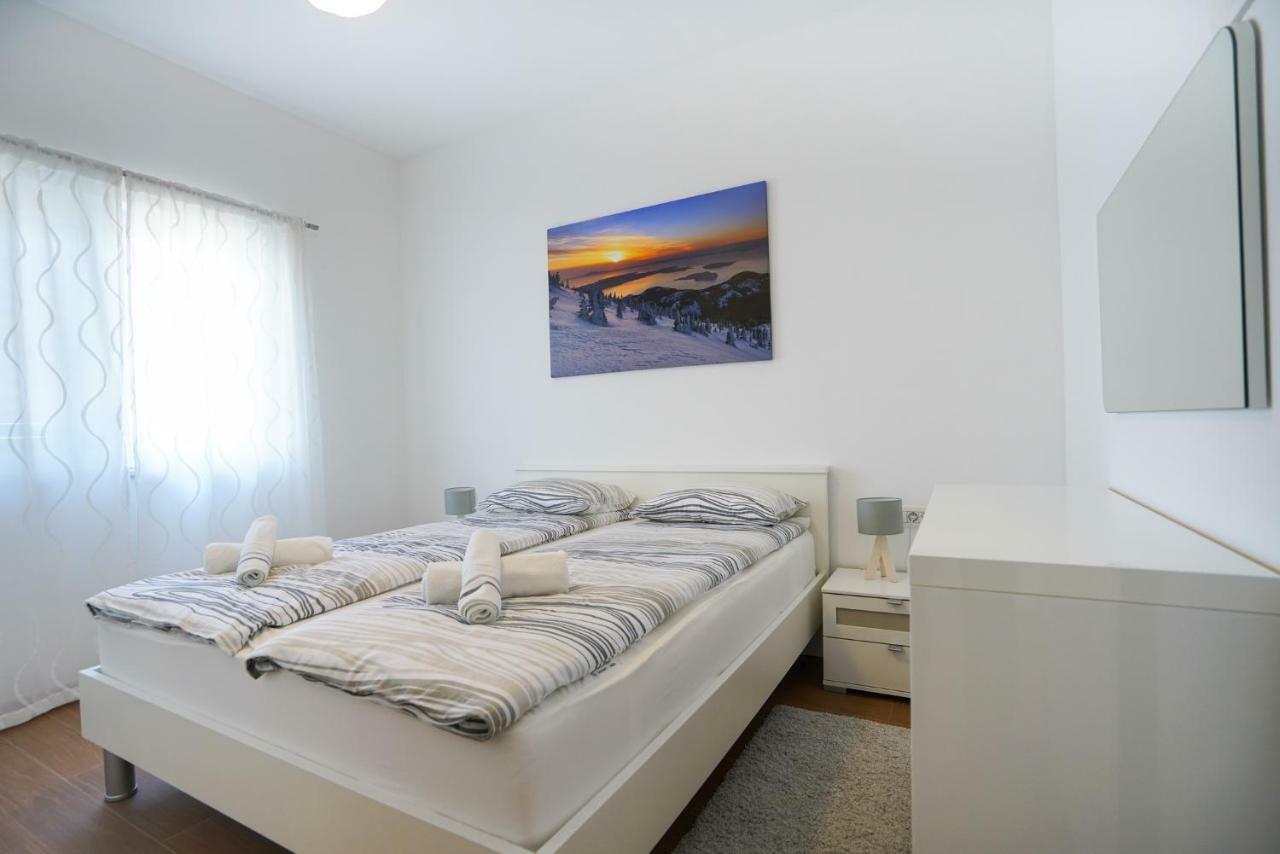 Tj Apartment 2 Zadar Exteriör bild