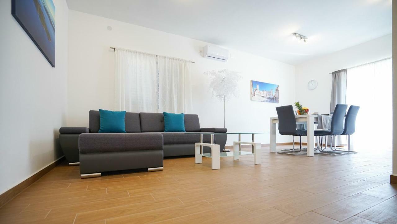 Tj Apartment 2 Zadar Exteriör bild